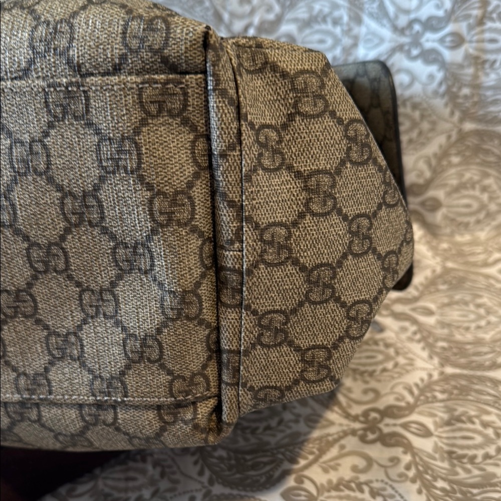 Gucci Supreme Canvas Diaper Bag - Picture 6 of 15